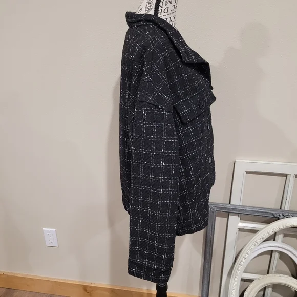 Sanctuary Wool blend Blazer Jacket Women's SZ M black white plaid trendy cut - Picture 4 of 9